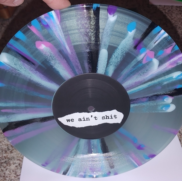 - Nofx hofx tiny bubbles tour edition - Picture 2 of 4